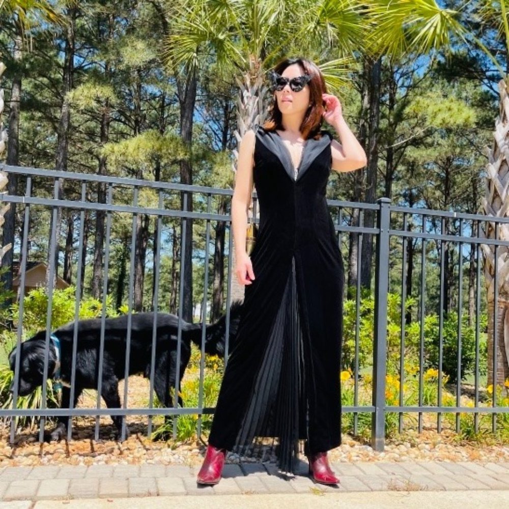 BLACK MASQUERADE VELVETEEN ACCORDION DRESS